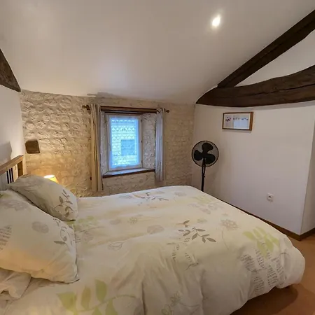Spacieux Avec Piscine Chauffee, Jardin, Wifi Et Animaux Admis - Fr-1-653-273 Holiday home *