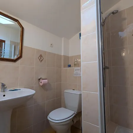 Spacieux Avec Piscine Chauffee, Jardin, Wifi Et Animaux Admis - Fr-1-653-273 Angeduc